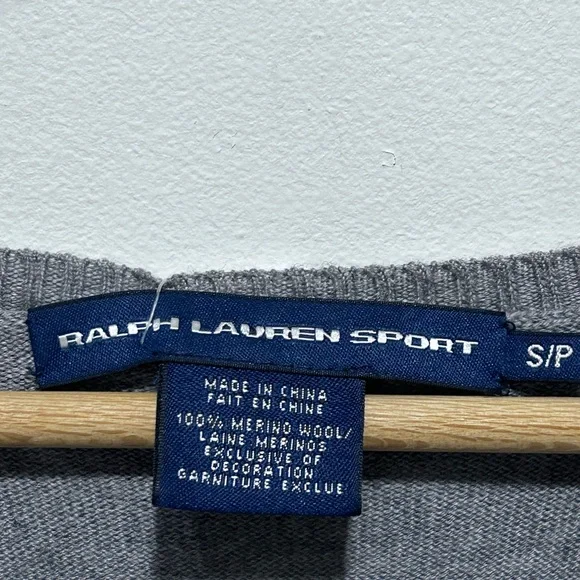 Ralph Lauren Sport Women’s Gray Long Sleeve 100% Merino Wool Sweater Size S - Picture 7 of 8